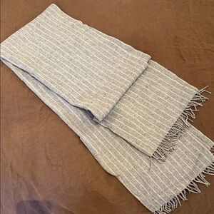 Madewell Gray Striped Scarf